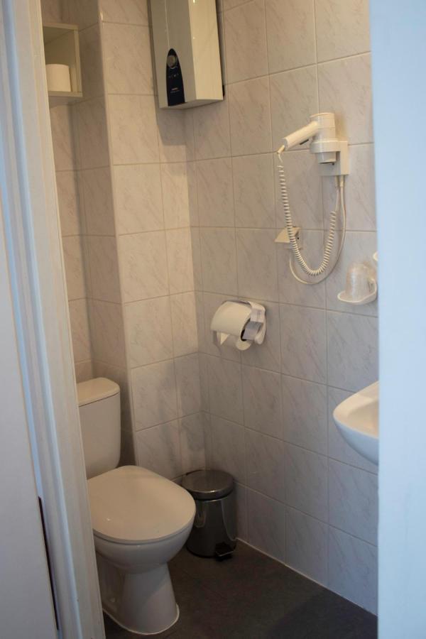 Elita Hotel & Restauracja Iwonicz-Zdrój Exteriör bild